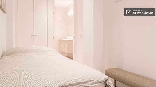 Apartamento de 2 dormitorios en alquiler en Arganzuela, Madrid