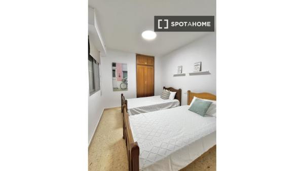 Appartement entier 4 chambres à València