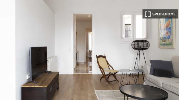 Apartamento entero de 3 habitaciones en Barcelona.