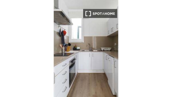 Apartamento entero de 3 habitaciones en Barcelona.