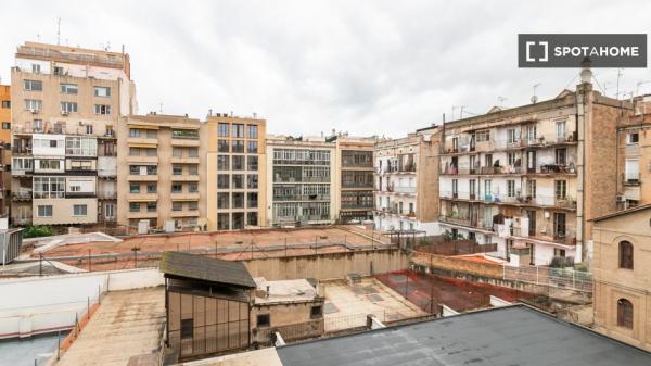 Esquerra Moderno apartamento na Rua Diputació