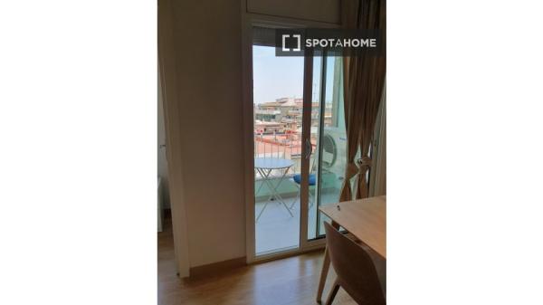 Apartamento bellamente equipado en Rogent Street