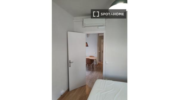 Apartamento bellamente equipado en Rogent Street