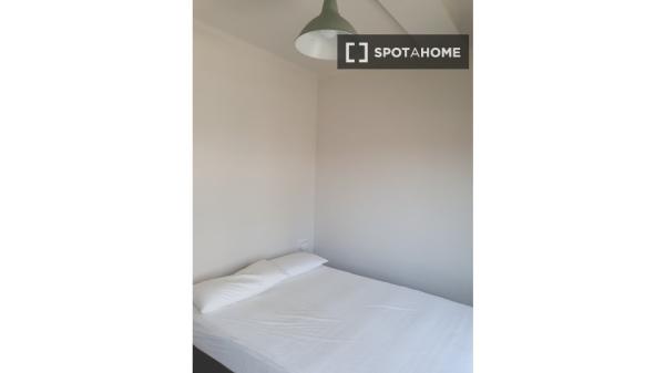 Apartamento bellamente equipado en Rogent Street