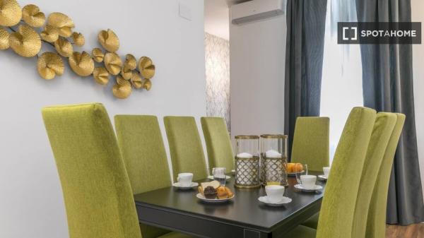 Apartamento de 3 dormitorios en alquiler en Centro, Madrid