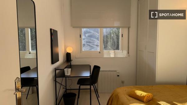 Habitación en piso compartido en sant cugat del vallès