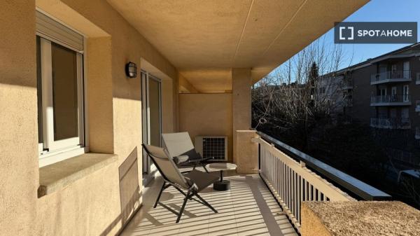 Habitación en piso compartido en sant cugat del vallès