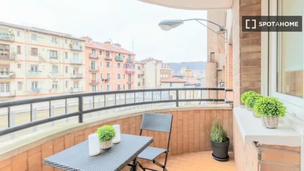 Piso entero de 3 habitaciones en Bilbao