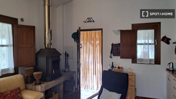 Apartamento completo de 2 quartos na Andaluzia