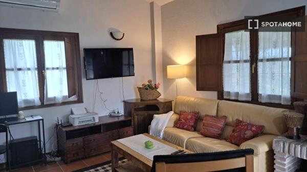 Apartamento completo de 2 quartos na Andaluzia