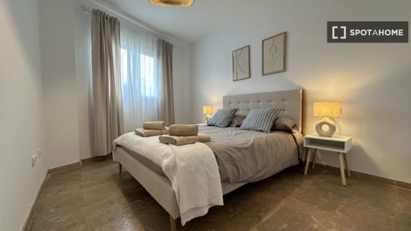 Apartamento de 1 dormitorio en alquiler en Calahonda, Málaga