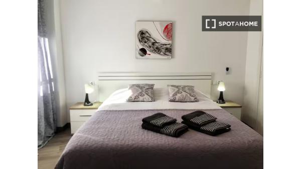 Apartamento de 3 dormitorios en alquiler en Benimaclet, Valencia