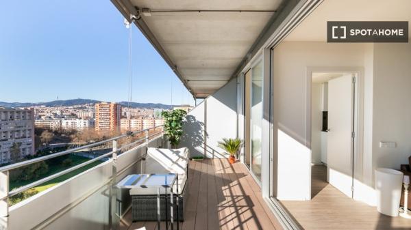 Precioso piso con vistas despejadas en Diagonal Mar i el Front Marítim del Poblenou