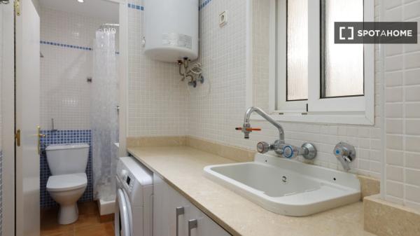 Apartamento T1 inteiro em Barcelona