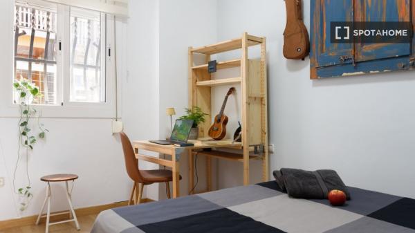 Apartamento T1 inteiro em Barcelona