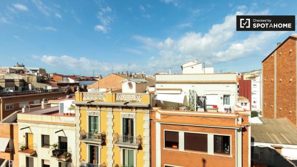 Amplio apartamento de 1 dormitorio en alquiler en Sants, Barcelona