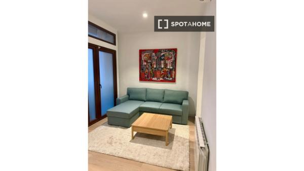 Piso de 39m2 con orientación interior en la zona Imperial - AGU6BD