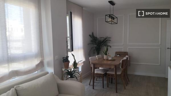 Apartamento de 2 dormitorios en alquiler en Arganzuela, Madrid