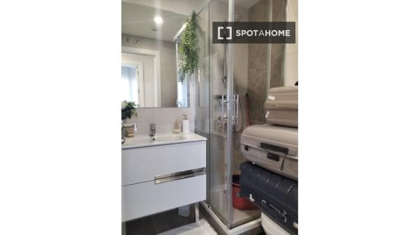 Apartamento de 2 dormitorios en alquiler en Arganzuela, Madrid