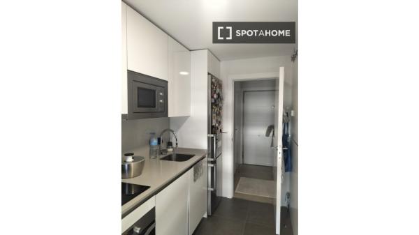 Apartamento de 2 dormitorios en alquiler en Arganzuela, Madrid